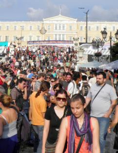 Another day of mass demonstrations fills Syntagma Square in Athens (Ioannis Poulopoulos)