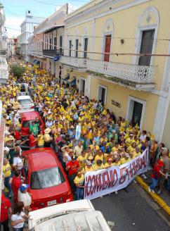 Teachers and their supporters march through the streets of San Juan during the February 2008 strike (Indymedia) Teachers and their supporters march through the streets of San Juan during the February 2008 strike (Indymedia)