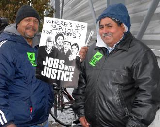Workers at Republic Windows &amp; Doors are occupying their factory to get what's theirs  (Chris Geovanis | Indymedia)