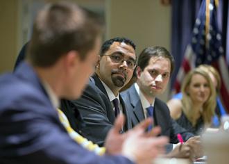 Teachers meet with Education Secretary John King (center, with glasses) for a roundtable discussion (Department of Education)