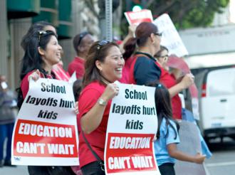 UTLA teachers protest layoffs, budget cuts and school closures (Paul Bailey)