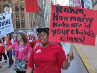 CTU protesters point out that Rahm's own children enjoy the learning conditions they are demanding for CPS students