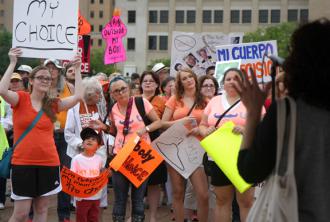 Demonstrating against anti-choice legislation in Texas (Steve Rainwater)