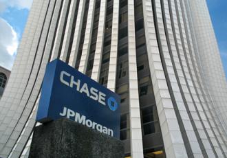 JPMorgan Chase building (Thomas Belknap)