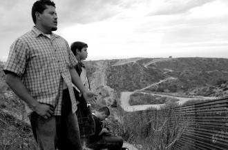 Looking out over the border wall between Tijuana, México, and the U.S. (Mizue Aizeki | Dying to Live)