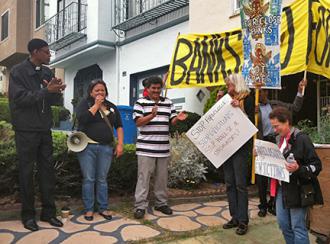 Dozens of supporters gathered to help Alcides Perla re-occupy his home (Jeffrey Boyette | SW)
