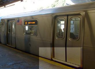 A photo at the Mind the Gap website highlights the problem with wheelchair accessibility at New York City subway stations (Leonard Wilson | Mind the Gap campaign)