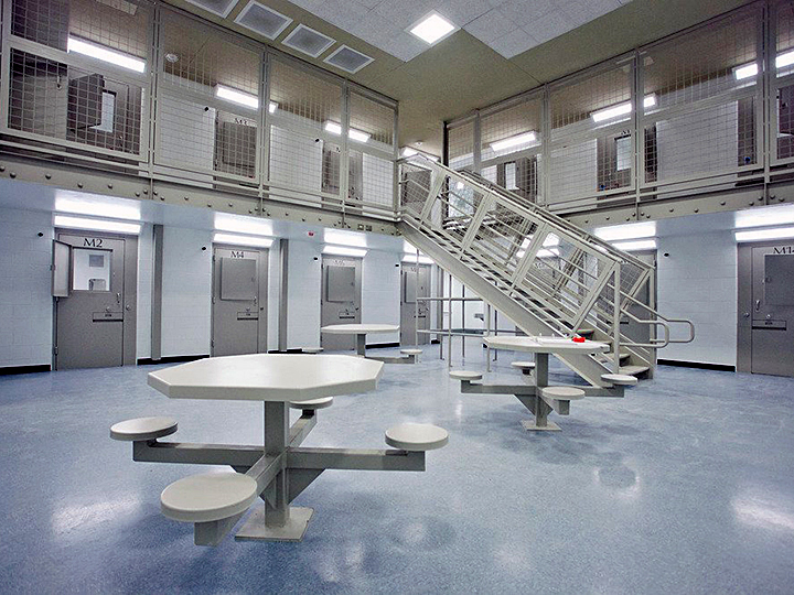 Jails are replacing visits with video chat$ | SocialistWorker.org