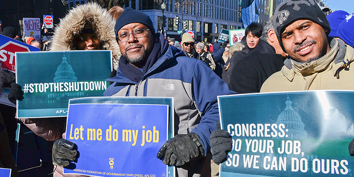 Federal Workers Are Fed Up With Trump’s Lockout | SocialistWorker.org