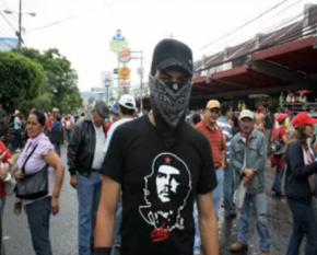 La Joven Revolucion Hondureña captures the youth resistance movement against the coup