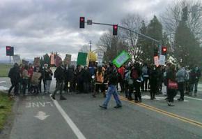 Students blockade an entrance at UC Santa Cruz