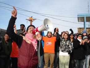 Immigrant rights protesters outside of the Broadview Federal Detention Center
