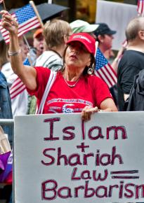 Right-wing islamaphobes on the march in New York CitY