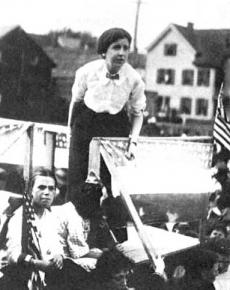 Elizabeth Gurley Flynn addressing strikers in Paterson, N.J. (1913)
