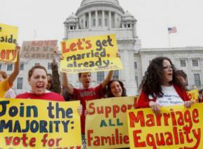 Rhode Islanders rally for marriage equality