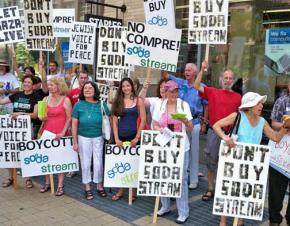 Supporters of the BDS movement against Israel call on shoppers not to buy Sodastream