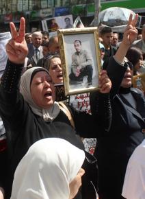 Protests in Nablus following the death of Maisara Abu Hamdiyeh in an Israeli prison