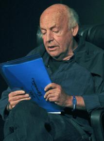 Eduardo Galeano reading from his last book Children of the Days