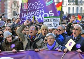 Marching behind the Podemos banner in Madrid