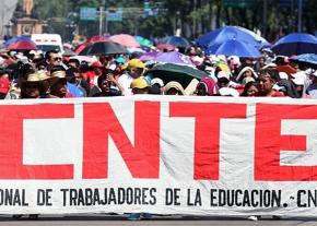 Teachers march in Mexico City against the Peña Nieto government's austerity measures