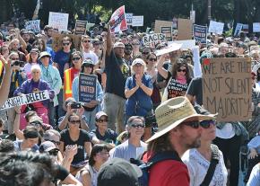 Thousands come out to protest the far right in Berkeley