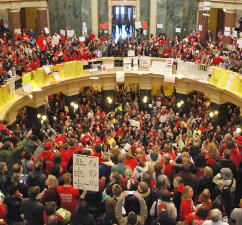 The occupied Wisconsin Capitol building in Madison (Carole Ramsden | SW)