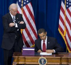 Barack Obama signs the economic stimulus bill (Gary C. Caskey | UPI) Barack Obama signs the economic stimulus bill (Gary C. Caskey | UPI)