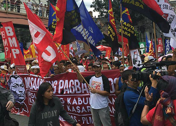 Marcos’ ghost and a new resistance to Duterte | SocialistWorker.org