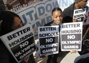 Protesters took a stand against Chicago's Olympics bid