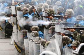 Thai police fire rubber bullets on protesters in Bangkok on Thursday