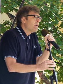 Martin Smith speaks at a Unite Against Fascism action