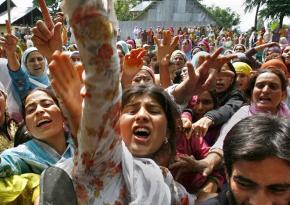 Kashmiri women marching for "azaadi" in Srinagar in November