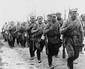 Red Army soldiers on the march in Russia in 1920