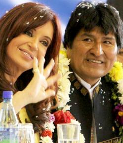 Argentinian President Cristina Kirchner with Bolivian President Evo Morales