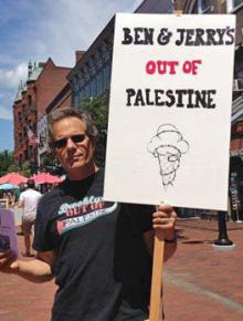 BDS activists leaflet to protest Ben &amp; Jerry's