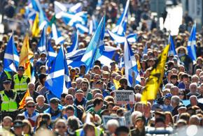 Supporters of Scotland's independence on the march