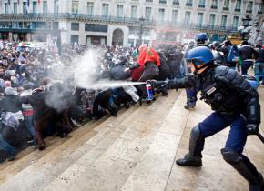 French riot police attach Palestine solidarity demonstrators with tear gas