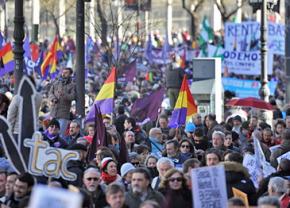Hundreds of thousands took to the streets for demonstrations called by Podemos