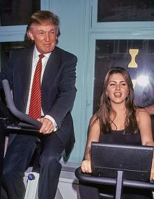 Donald Trump poses for a photo op with former Miss Universe Alicia Machado