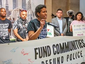 Chicago Finds Millions For More Cops Socialistworker Org